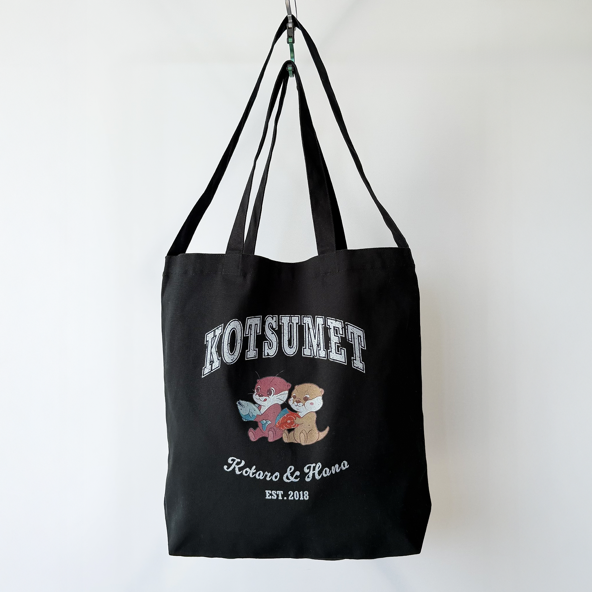 カワウソコタハナ 2WAYトートバッグ BLACK – KOTSUMET OFFICIALSTORE
