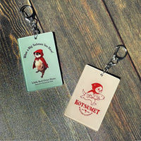 【NEW】Little Red Otter Hana Acrylic Keychain
