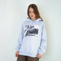 【NEW】Otter Kotaro Photo Hoodie – GRAY