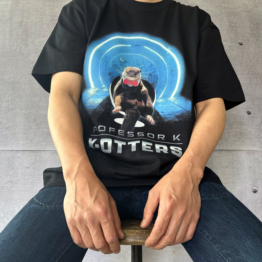 カワウソ「X-OTTERS」Tシャツ