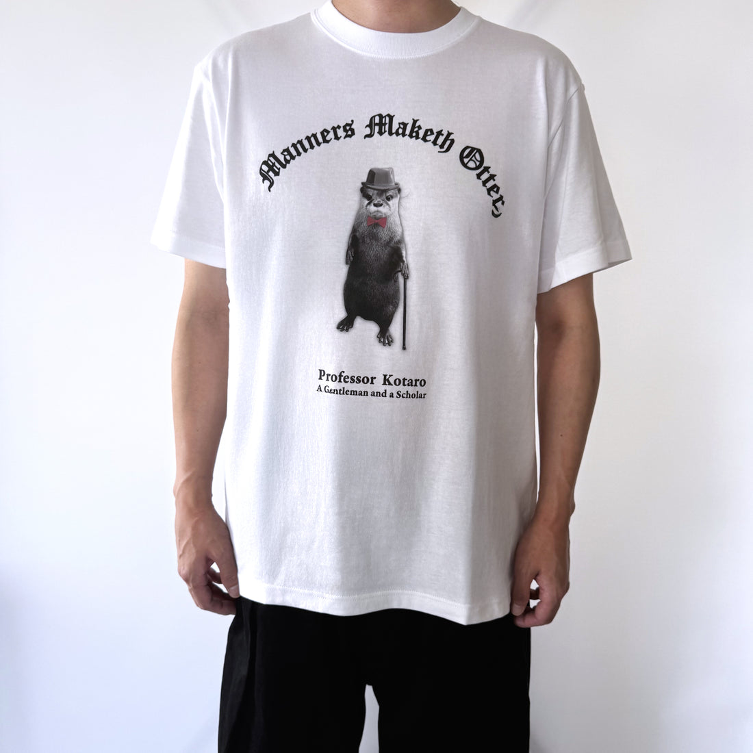 【NEW】Gentle Otter Kotaro T-Shirt – White