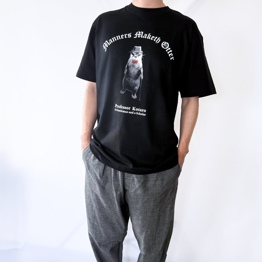 【NEW】Gentle Otter Kotaro T-Shirt – Black