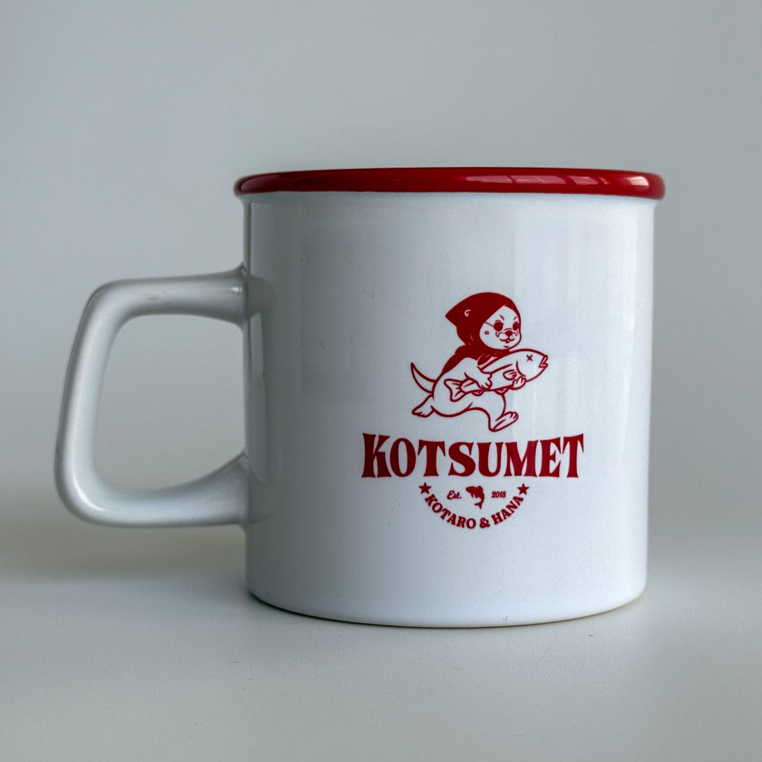 【NEW】Little Red Otter Hana Round-Lip Mug