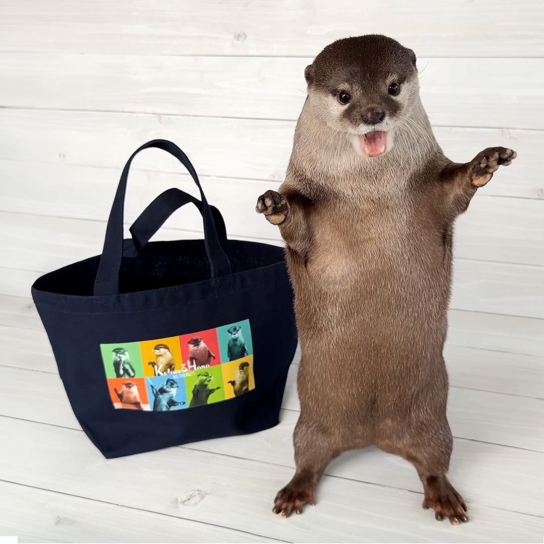 【NEW】Otter Kotaro & Hana Lunch Tote (Navy)
