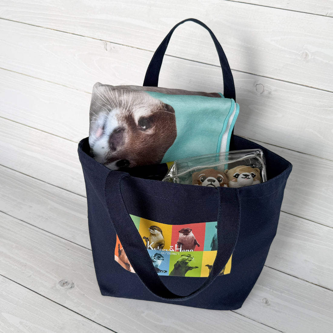 【NEW】Otter Kotaro & Hana Lunch Tote (Navy)
