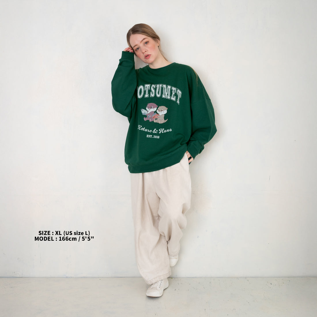 otter_sweatshirt_green